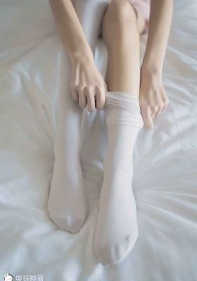 让公疯狂献身的岬奈奈美_HD在线播放